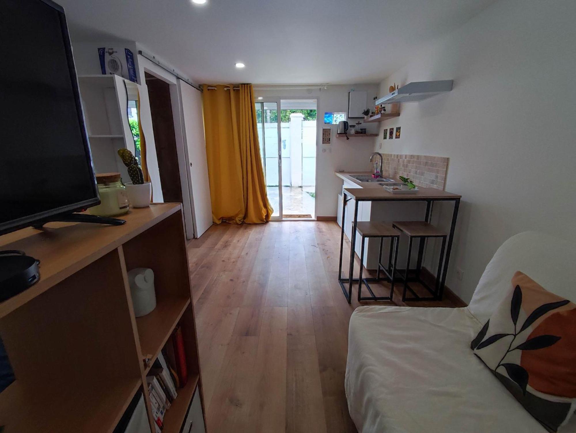 Studio Avec Clim Et Terrasse Proche Du Centre Ville D'Awinion Zewnętrze zdjęcie